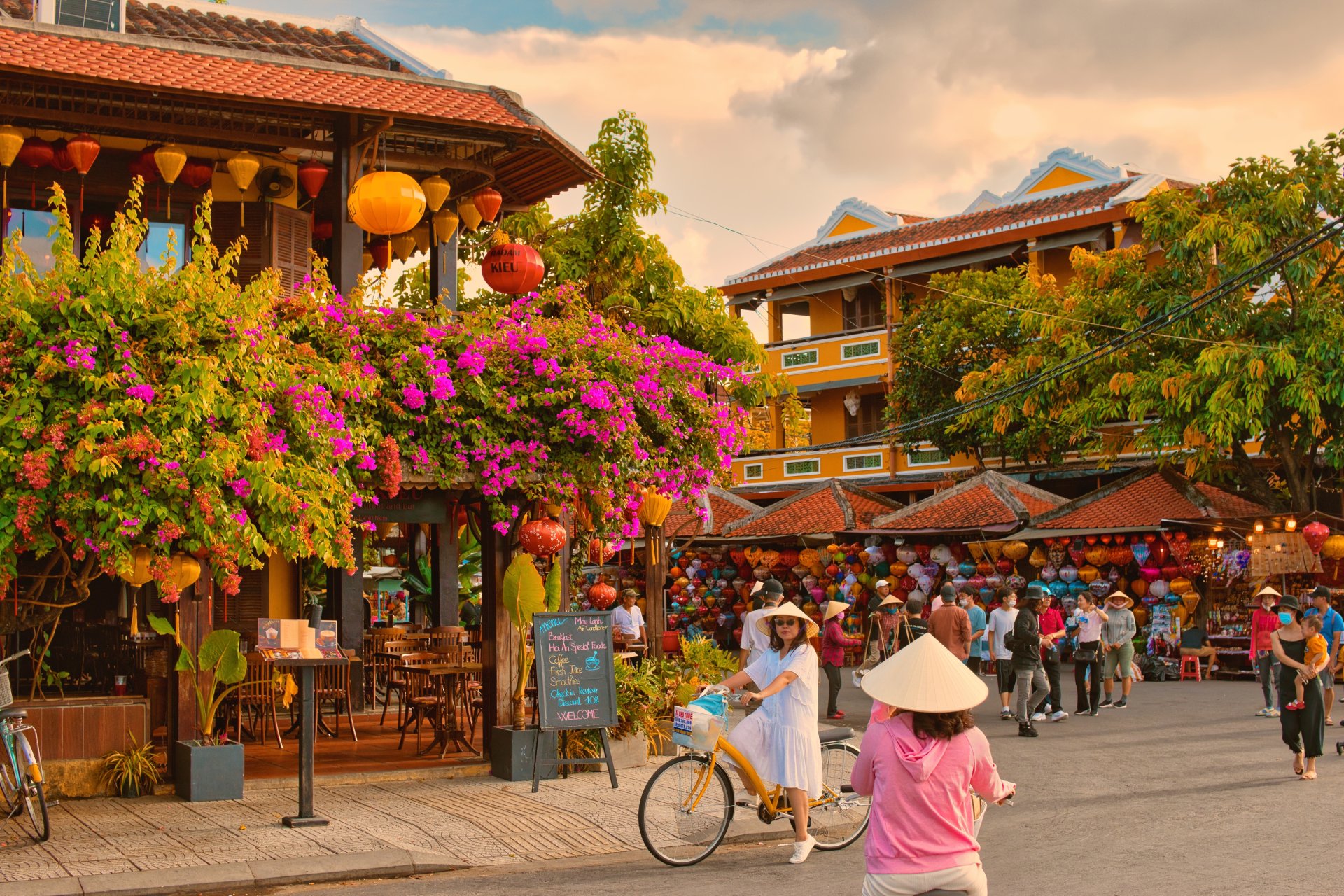 Cum să călătorești în Vietnam fără griji